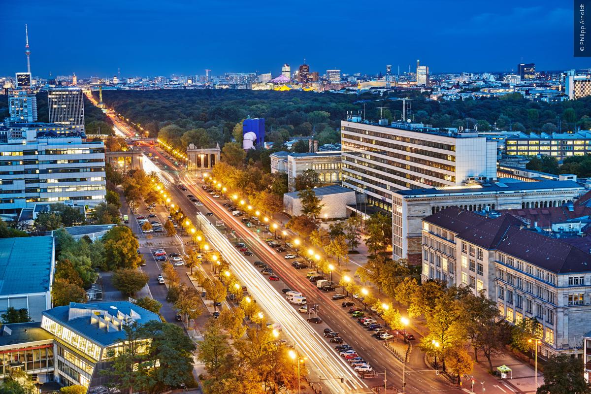 TU Berlin by night